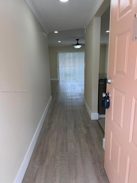 Building Photo - 8443 Royal Palm Blvd
