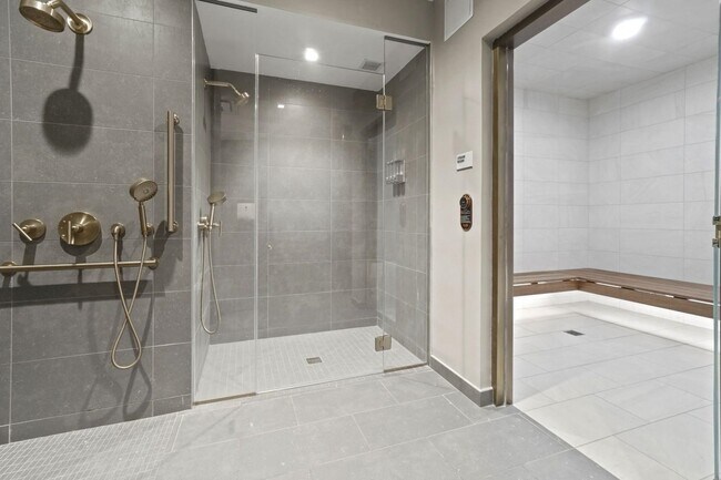 Building Photo - 2 Shore Ln