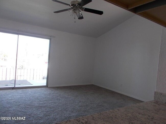 Building Photo - 806 S Langley Ave