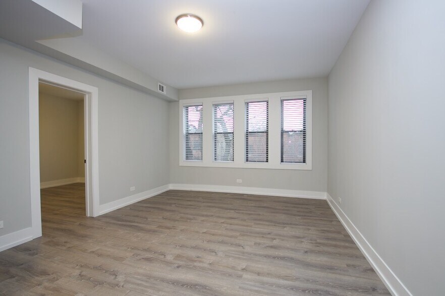 Building Photo - 1130 Maple Ave