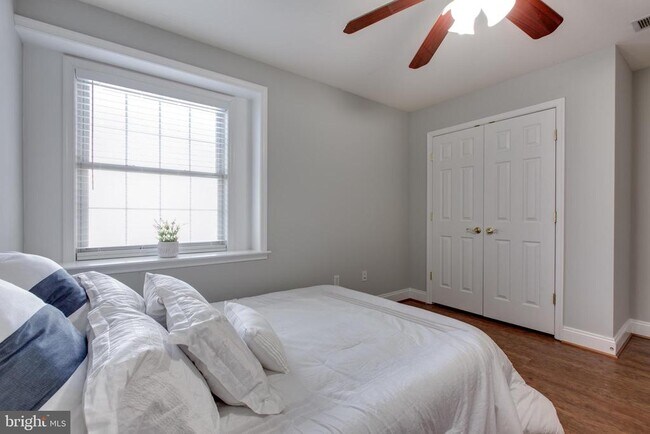 Building Photo - 2106 Beckett Way