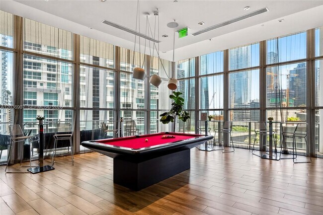 Building Photo - 1100 S Miami Ave