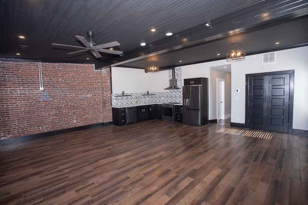 Building Photo - 1529 W Market St