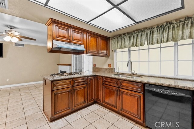 Building Photo - 8557 Saddle Creek Dr