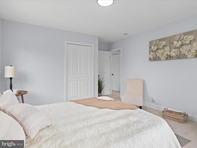 Building Photo - 3416 Sunny View Dr