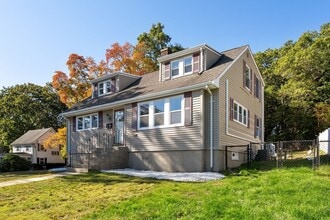 Building Photo - 9 Home Ave