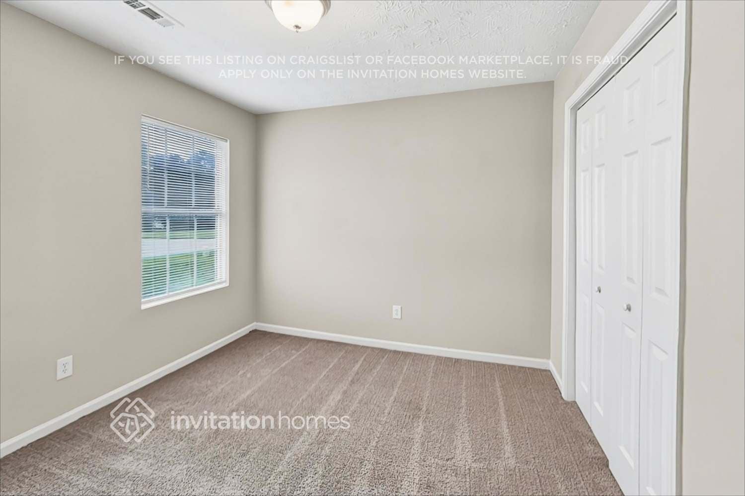 Building Photo - 10 Summer Breeze Ct