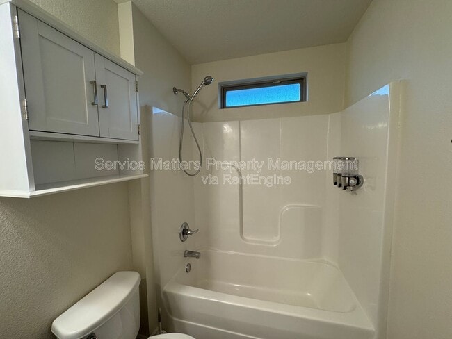 Building Photo - 5529 Cane Syrup Cir