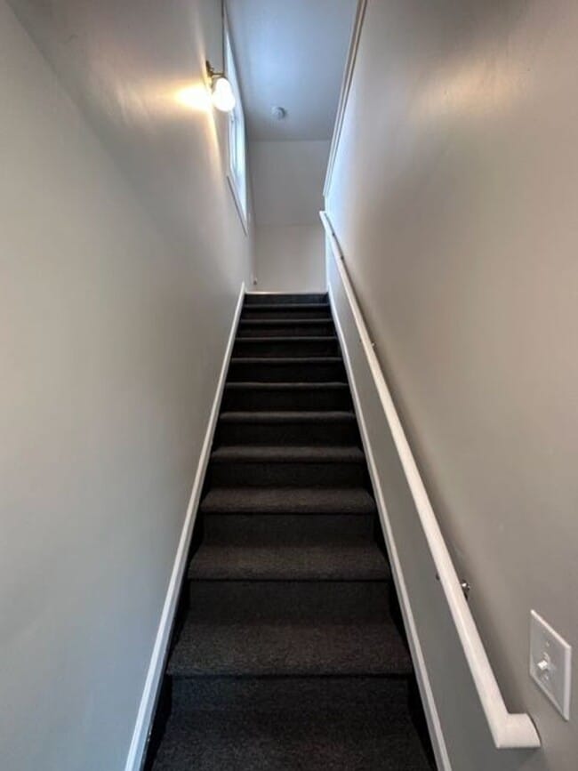 Building Photo - Fully Renovated 3BR Bungalow – Modern, Bright, Move-In Ready!