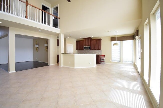 Building Photo - 1326 Laura Hills Ln