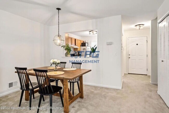 Building Photo - 109 Sandpiper Ln