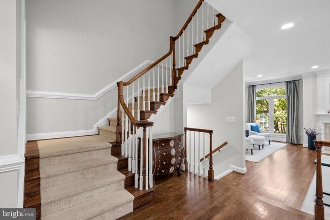 Building Photo - 1532 Hampton Hill Cir