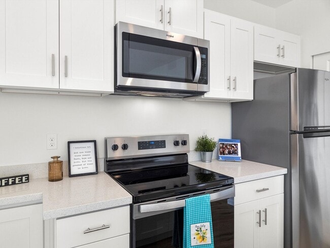 Building Photo - Brand New Construction 1 bed 1 Bath Availa...