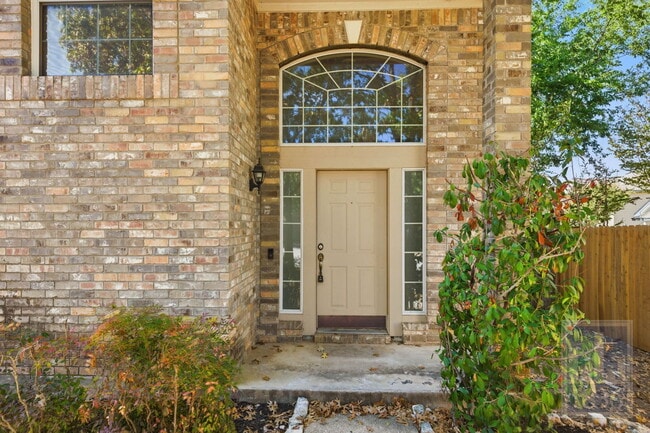 Building Photo - 10520 Fosseway Dr