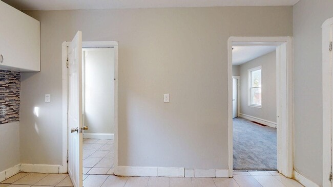 Building Photo - 3523 Walton Ave