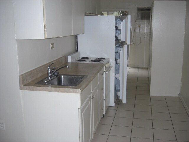  - Ted's Apartments