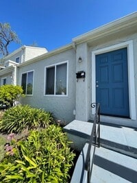 Building Photo - Quaint Studio, Freshly Painted, in Central...