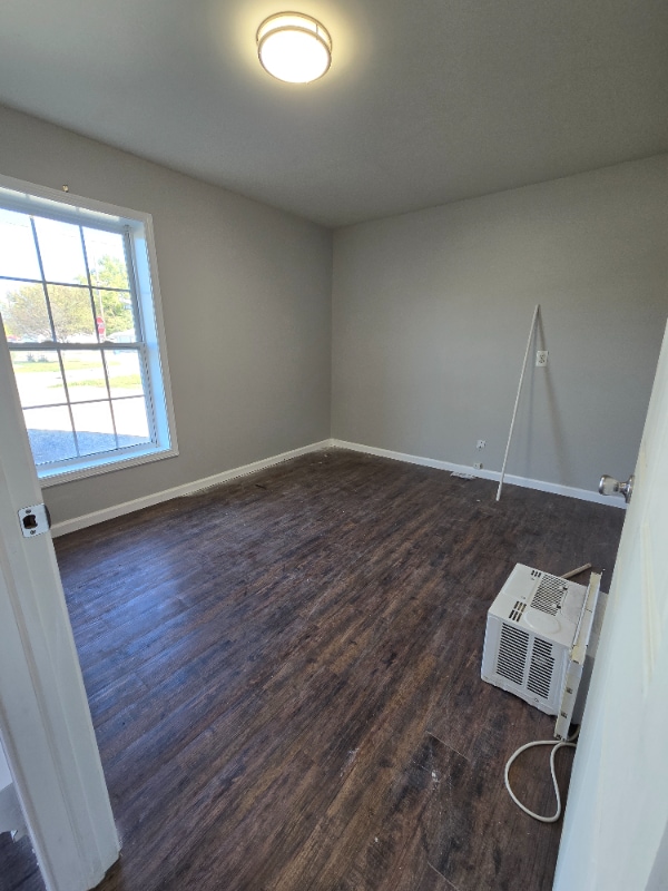 Building Photo - 215 N Harrisburg Ave