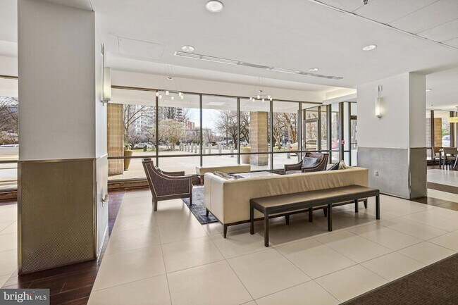 Building Photo - 6301 Stevenson Ave