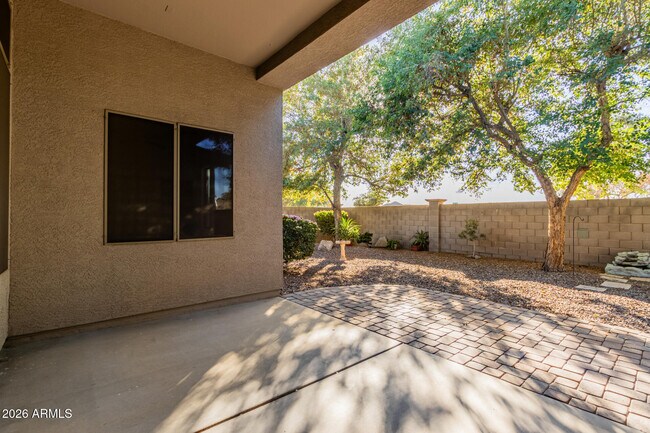 Building Photo - 7402 N 88th Ln