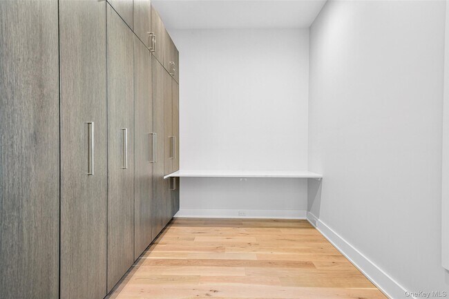 Building Photo - 65 Myrtle Blvd