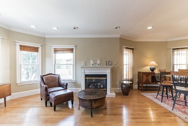 Building Photo - 73 Lexington Ave