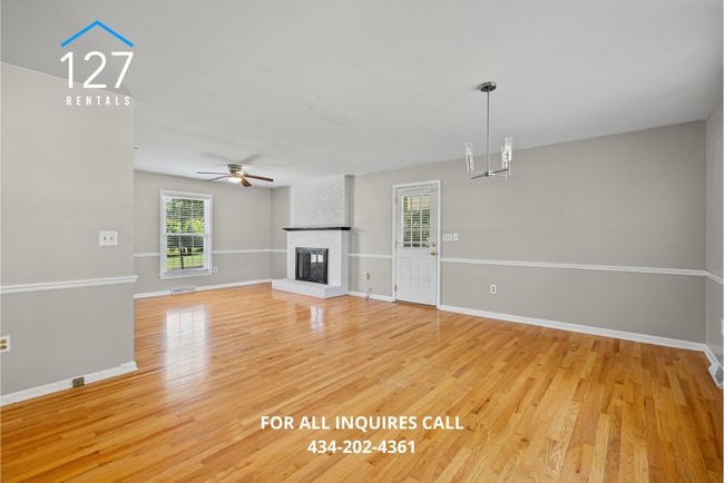 Building Photo - Spacious 4-Bedroom Home with Dual Kitchens...