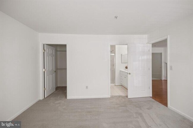 Building Photo - 9101 Gracious End Ct