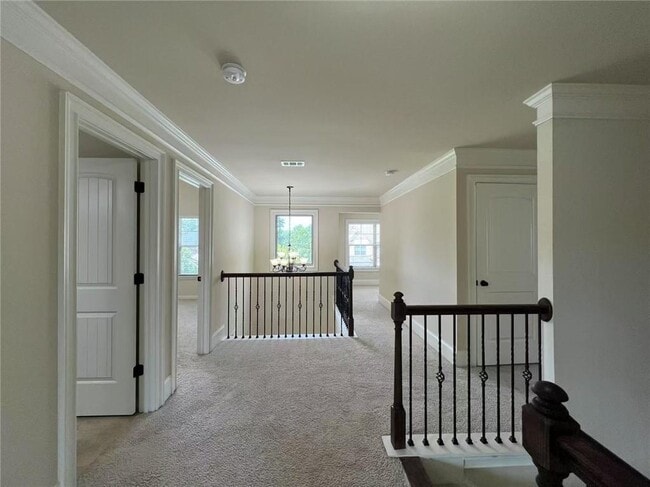 Building Photo - 5665 Winding Lakes Dr