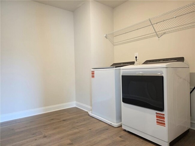 Building Photo - 3158 Sweet Red Cir
