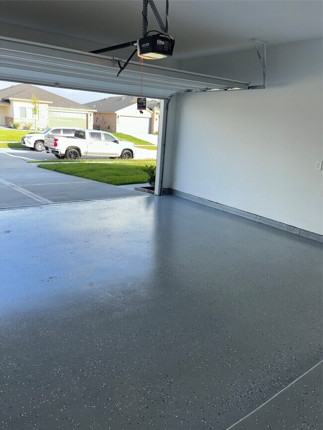 Building Photo - 7918 Brumly Ln