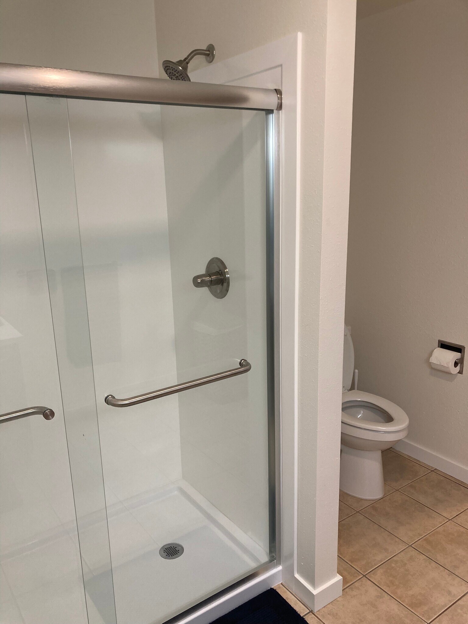 Building Photo - 14275 Avon Allen Rd