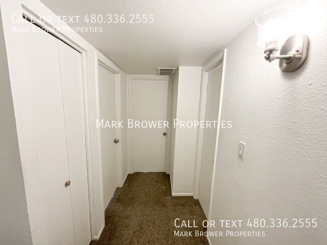 Building Photo - 4151 N 81st St