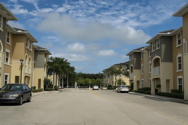 Building Photo - 8999 NW 107th Ct
