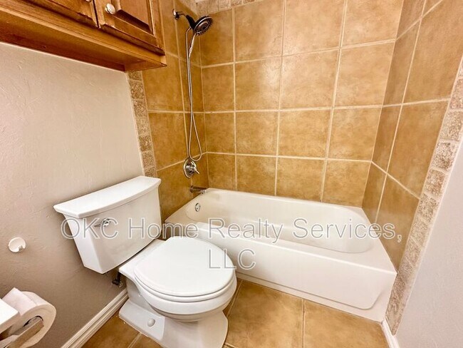 Building Photo - 14001 Korbyn Dr