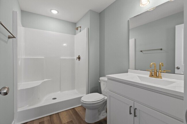 Building Photo - Coastal Townhouse For Rent!