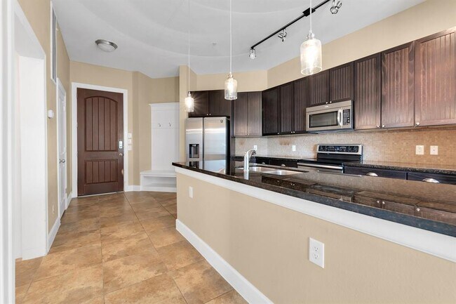 Building Photo - 17040 W Farm To Market 1097