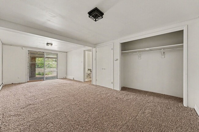 Building Photo - 10250 W 12th Ave