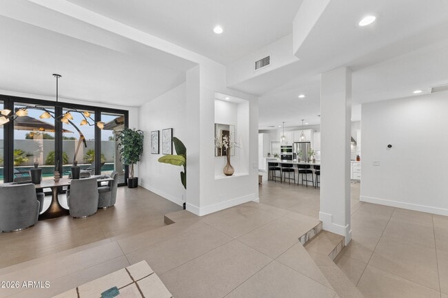 Building Photo - 3016 W Ironwood Cir