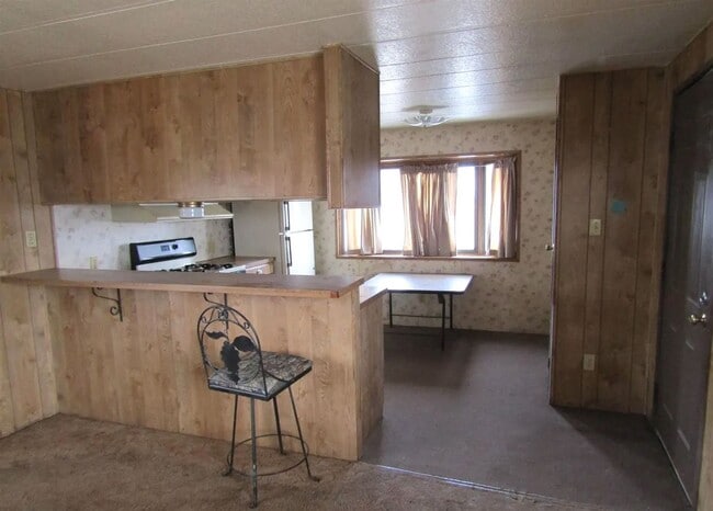 Building Photo - Single Wide in Yerington For Rent
