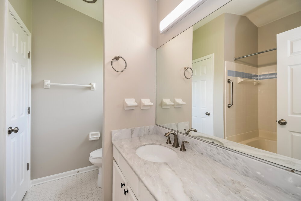 Building Photo - 2721 R S Bailey Dr