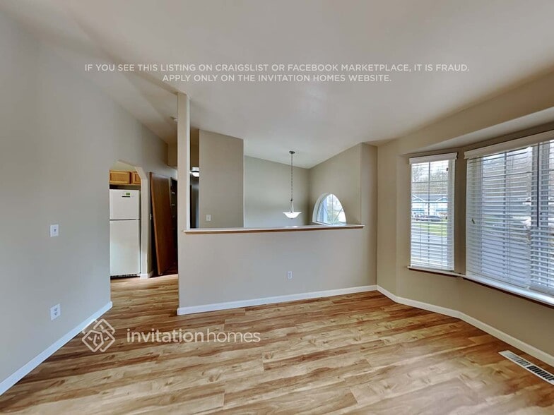 Building Photo - 14015 80th Ave Ct E