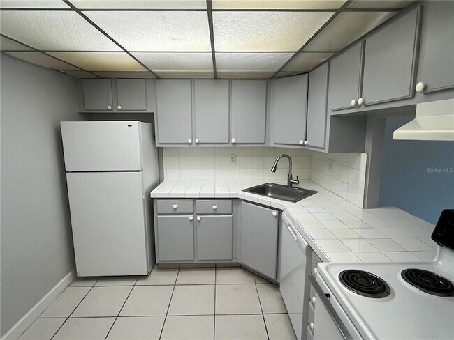 Building Photo - 2755 Coconut Bay Ln