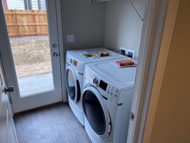 Building Photo - Brand New 3bd Home Near Peterson AFB on Po...