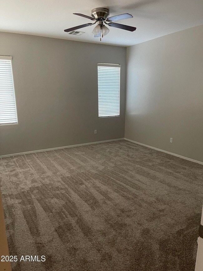 Building Photo - 1397 E Arrowhead Trail