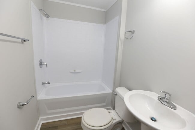 Building Photo - Charming 2BR/1BA Single Family Home in Gadsden