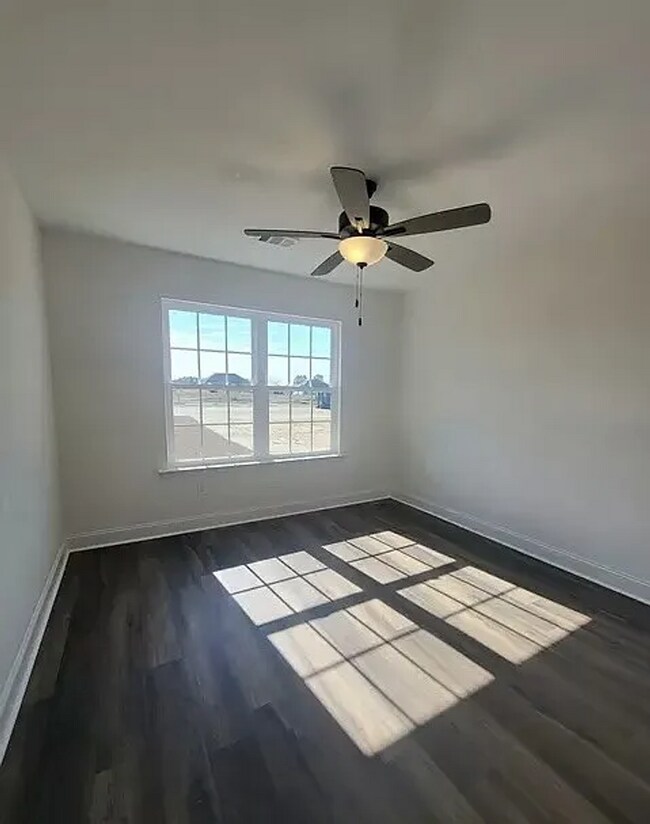 Building Photo - 109 Enclave Ct
