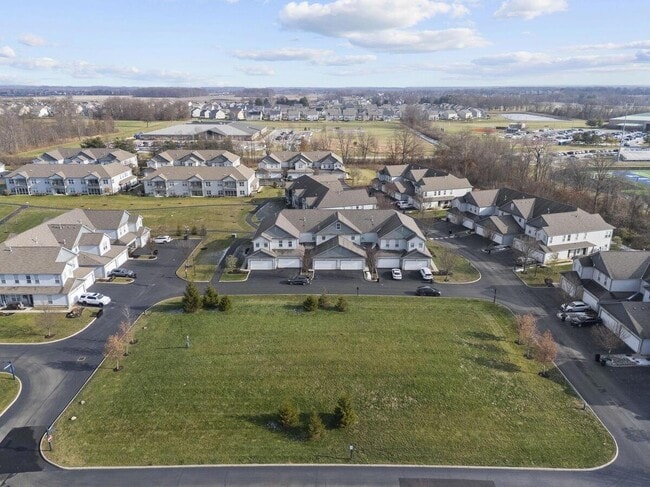 Building Photo - 5901 Blackbird Wy