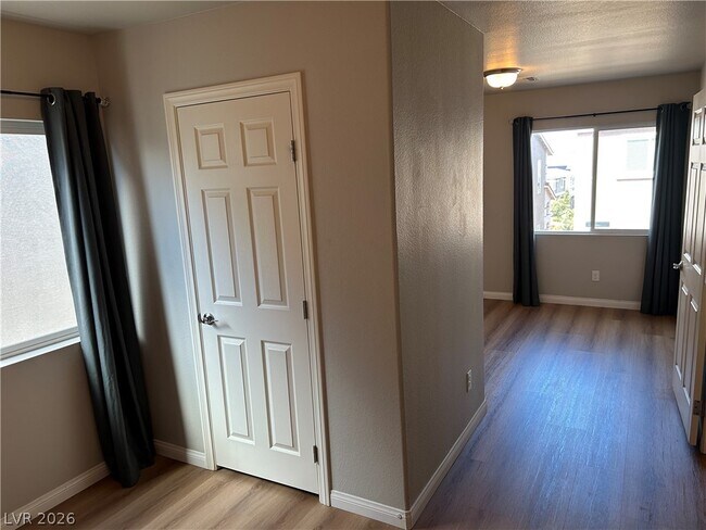 Building Photo - 6398 Jackson Spring Rd