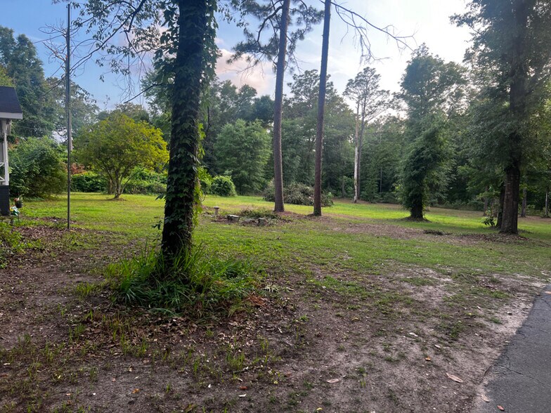 Building Photo - 129 Jean Dr